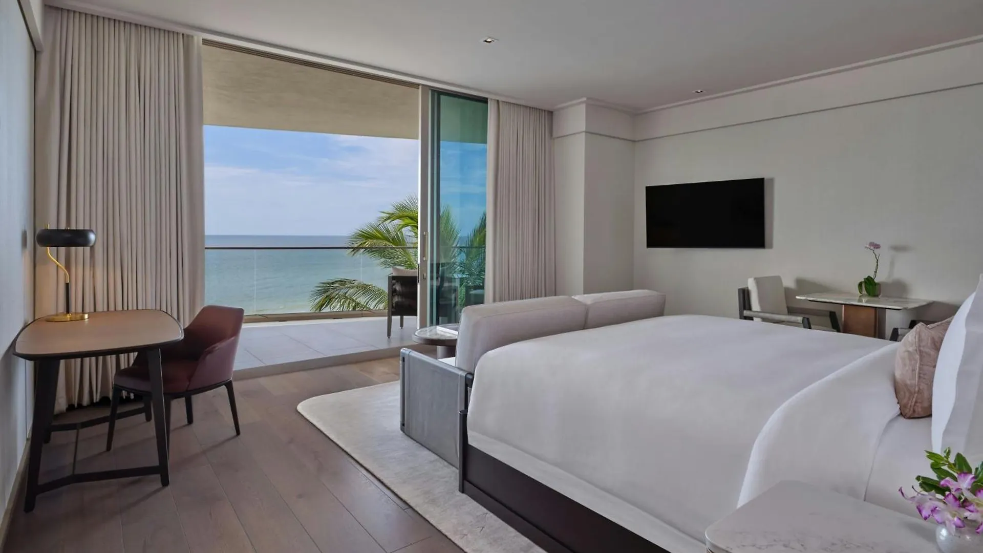 The St Regis Longboat Key Resort Hotel