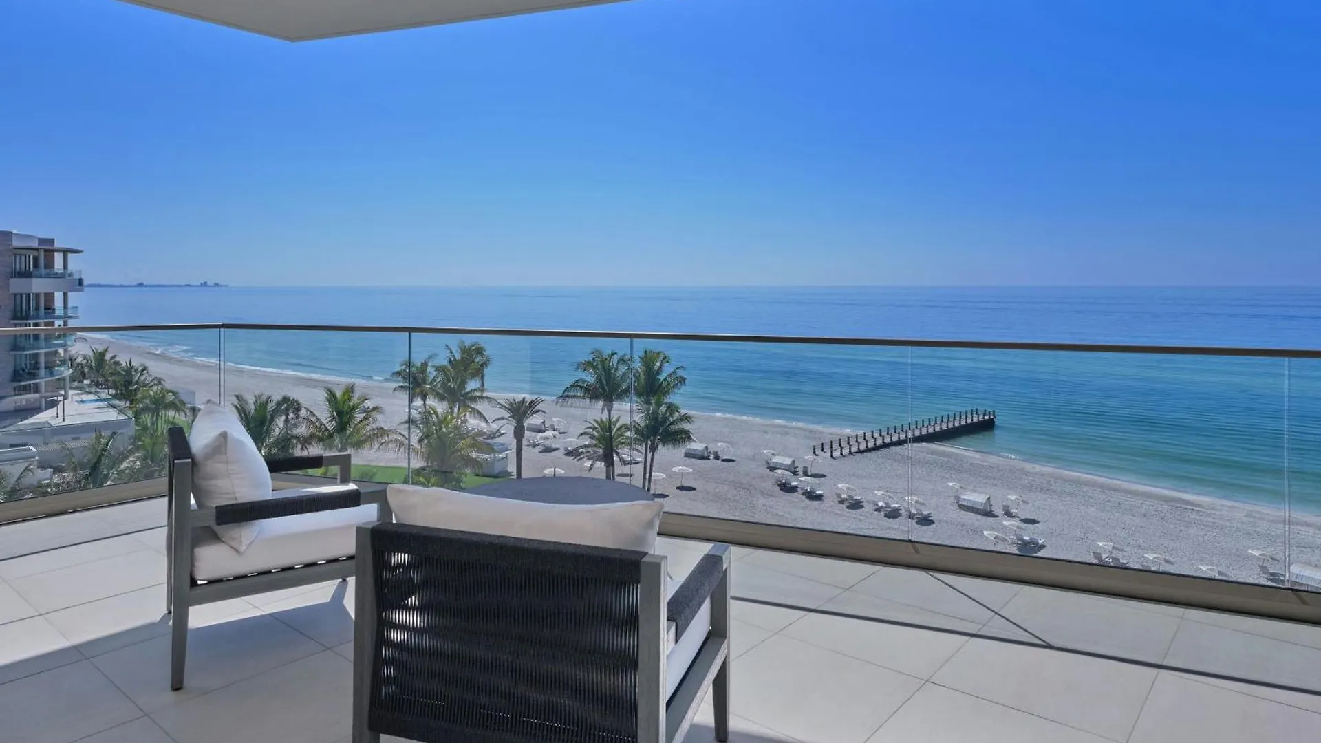 Hotel The St Regis Longboat Key Resort