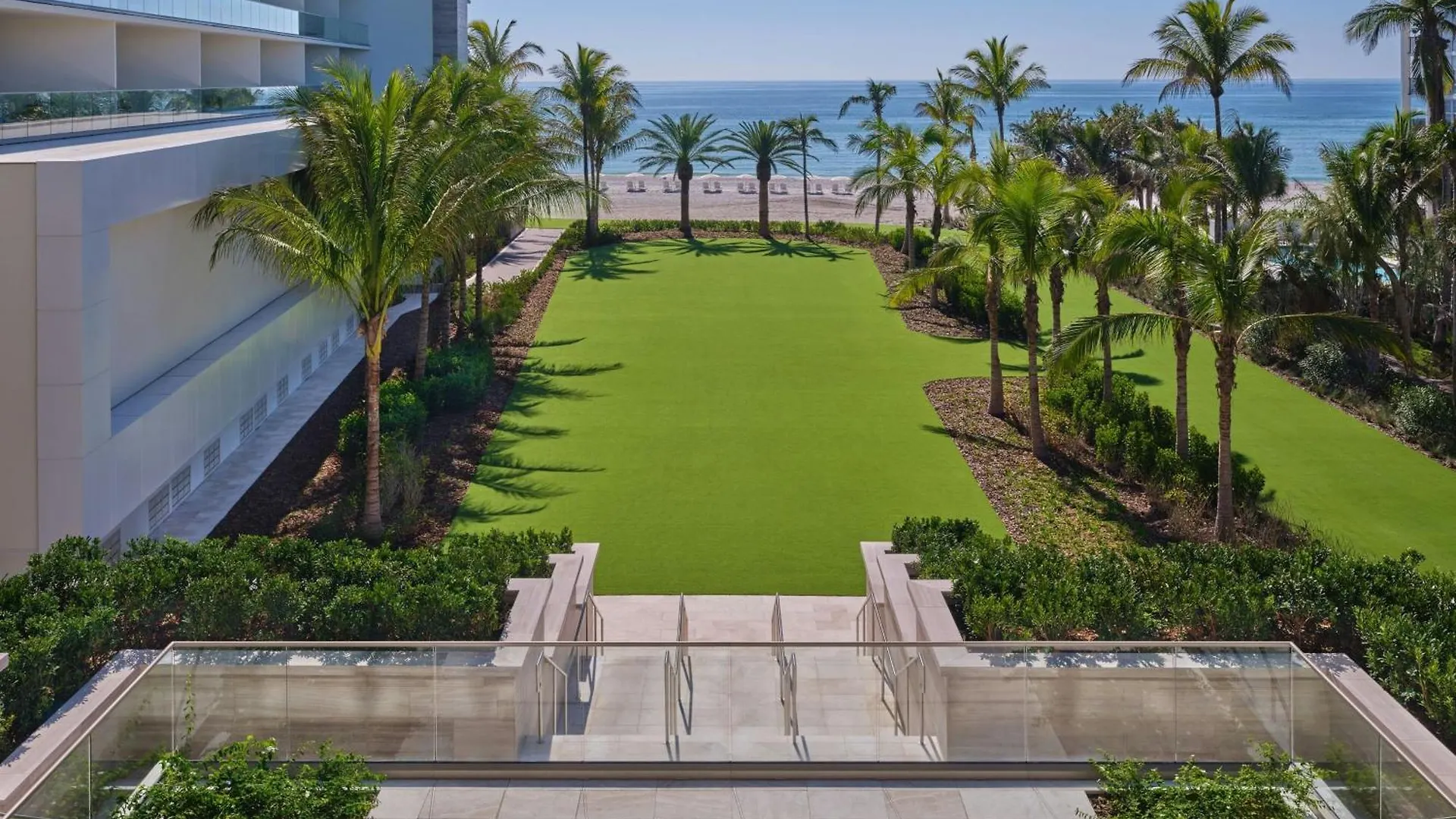 Hotel The St Regis Longboat Key Resort