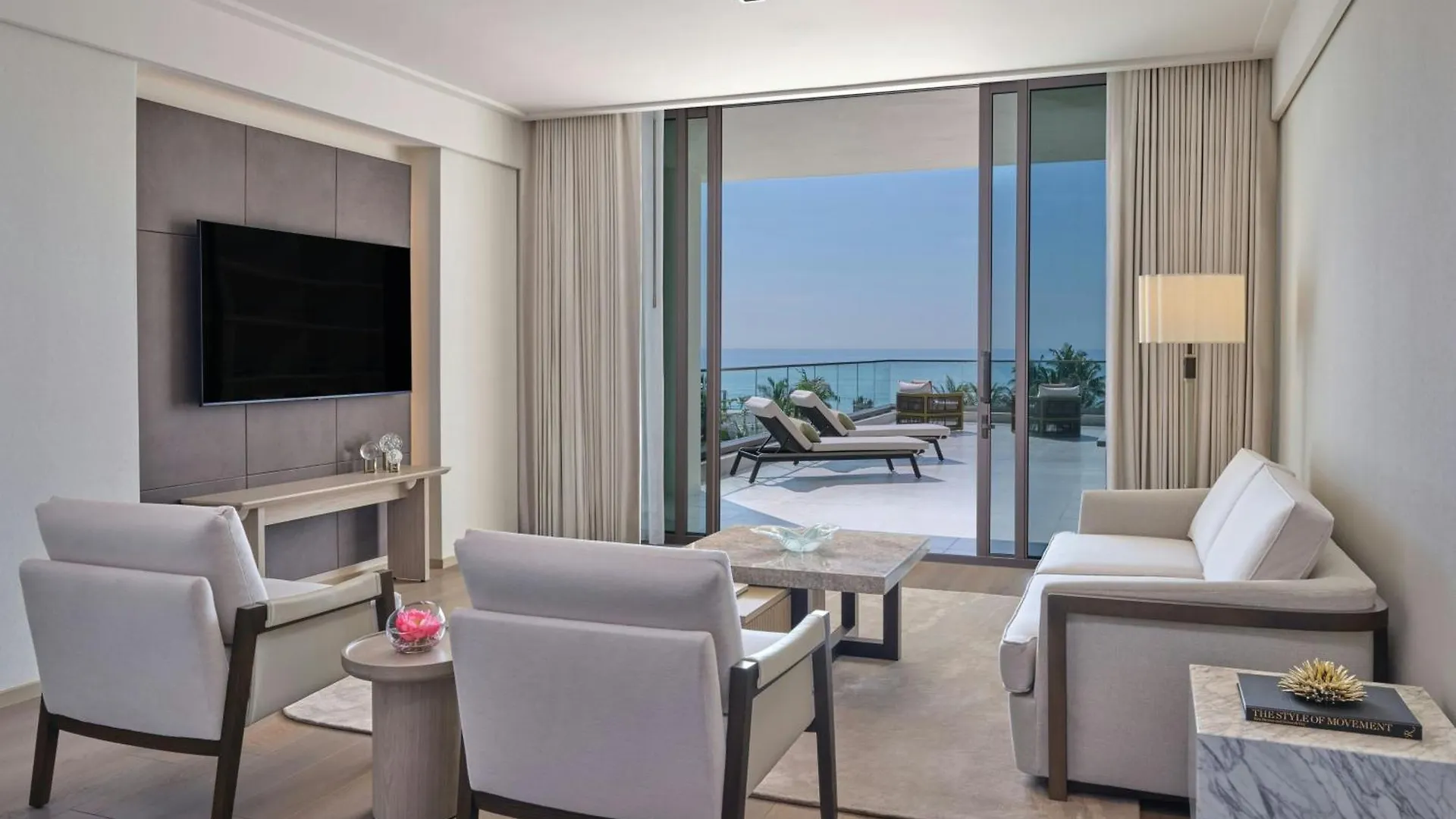 Hotel The St Regis Longboat Key Resort